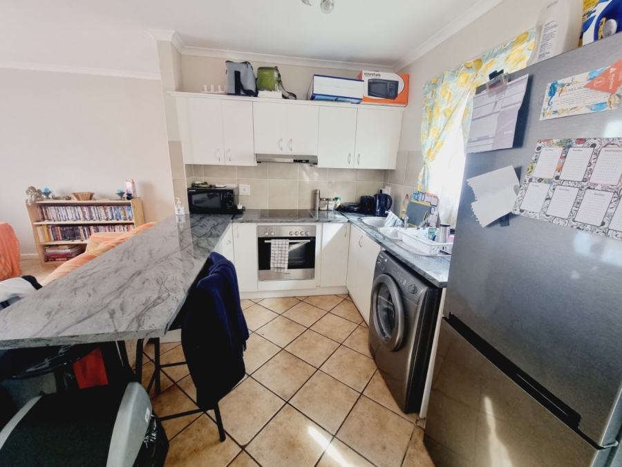 2 Bedroom Property for Sale in Parklands Western Cape